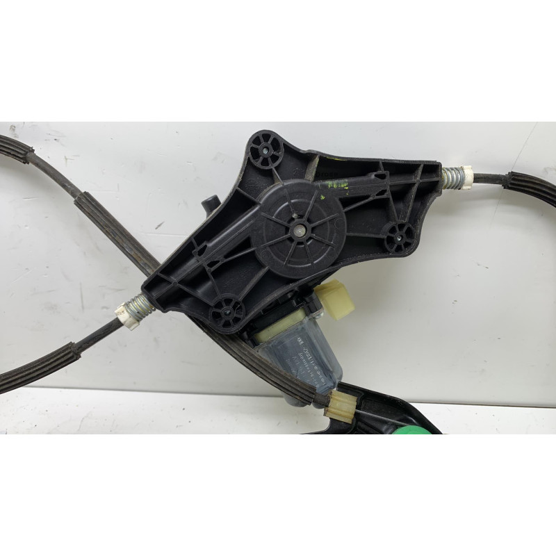 Leve vitre electrique avant droit VOLKSWAGEN GOLF 7 Photo n°3
