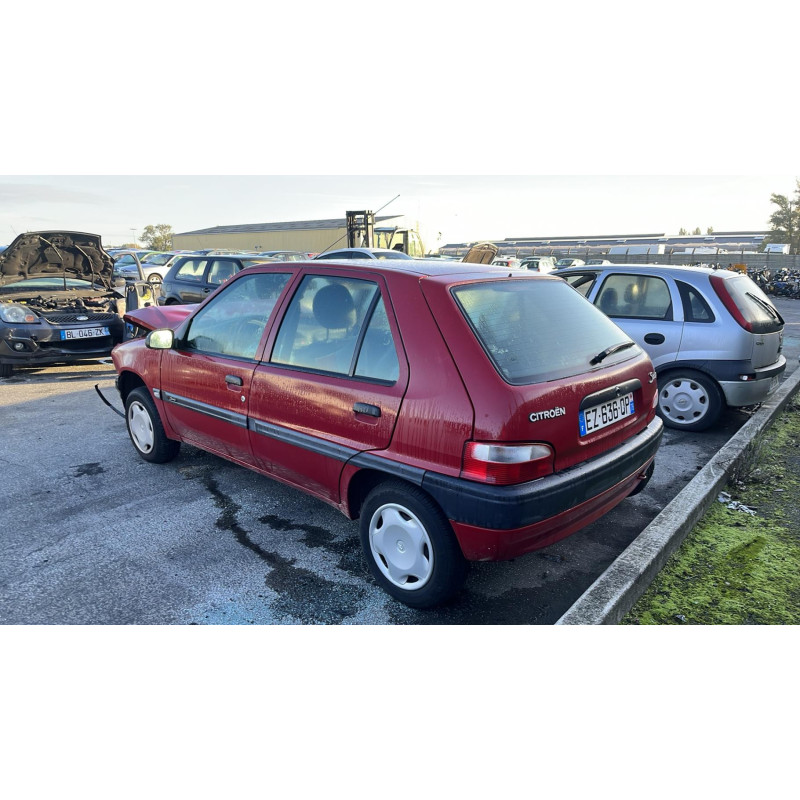 Calculateur moteur CITROEN SAXO Photo n°5