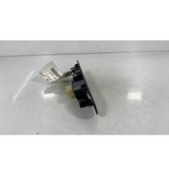 Interrupteur de leve vitre avant droit RENAULT CLIO 4
