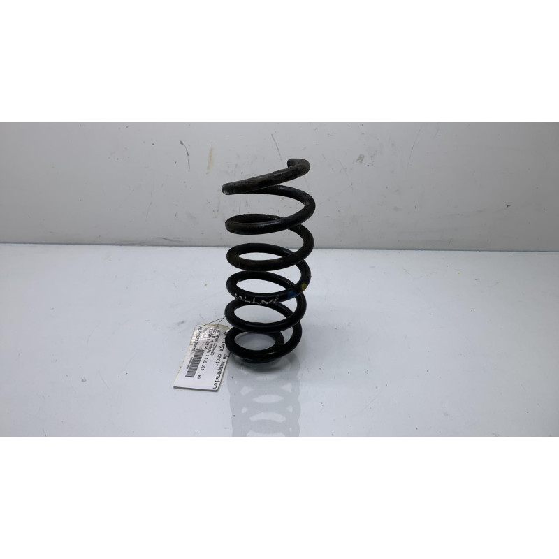 Ressort de suspension arriere droit RENAULT CLIO 4 Photo n°3