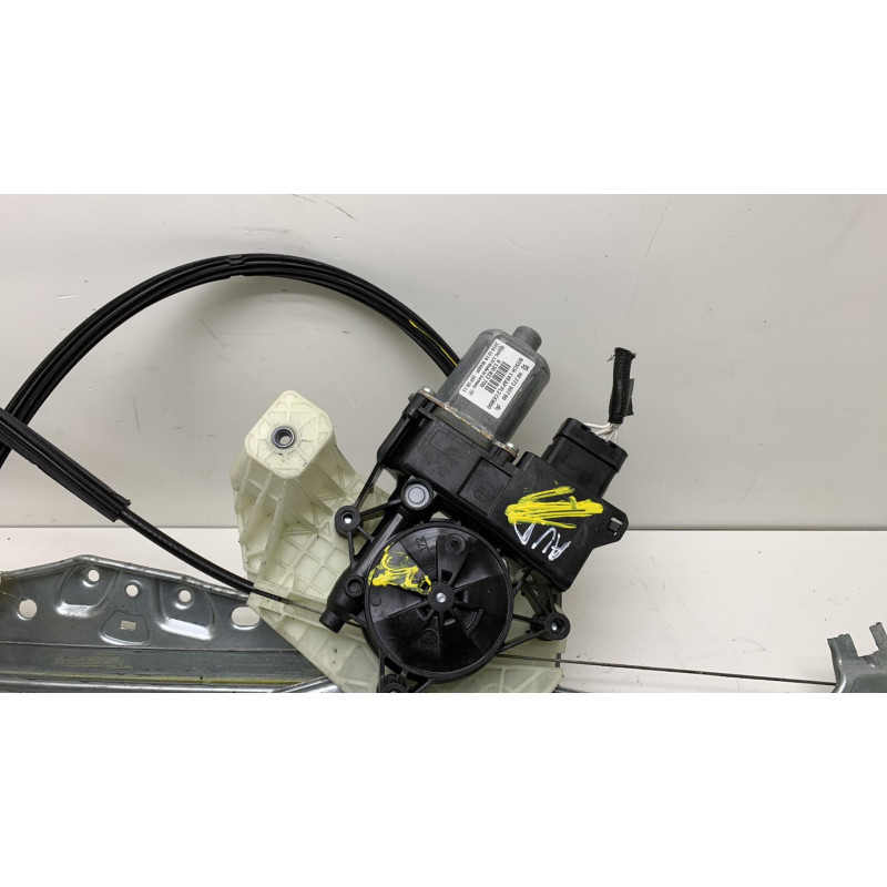 Leve vitre electrique avant droit CITROEN C4 CACTUS Photo n°4