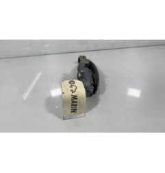 Poignee porte avant droit PEUGEOT 5008 1
