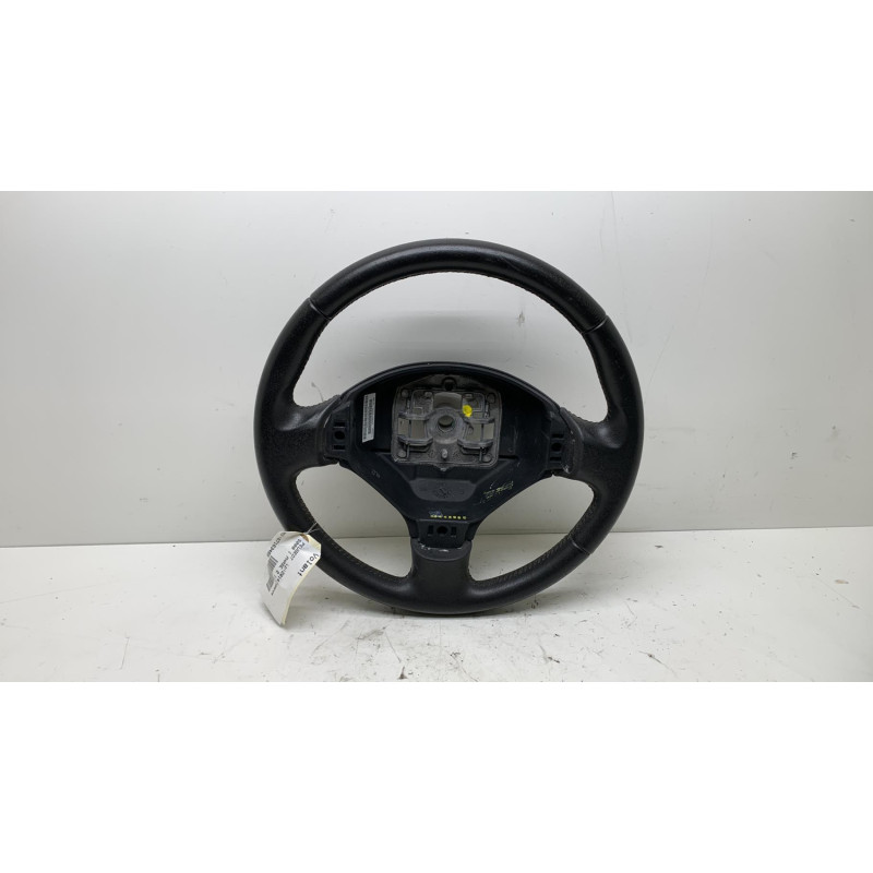 Volant PEUGEOT 5008 1 Photo n°4