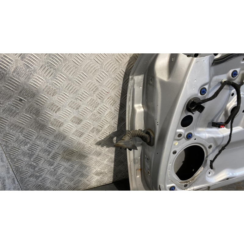 Porte avant droit AUDI A3 2 Photo n°8