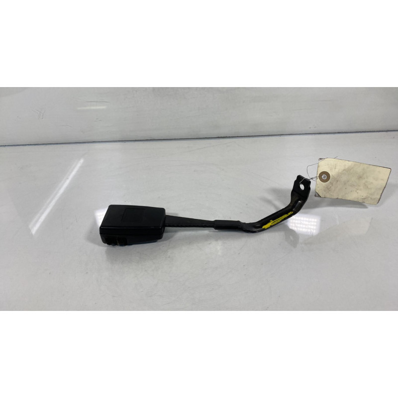 Attache ceinture avant droit AUDI A3 2 Photo n°6