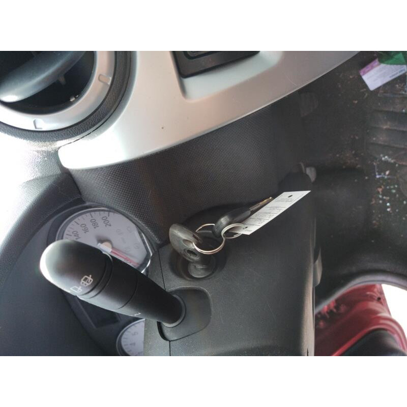 Interrupteur de leve vitre avant gauche DACIA SANDERO 1 Photo n°11