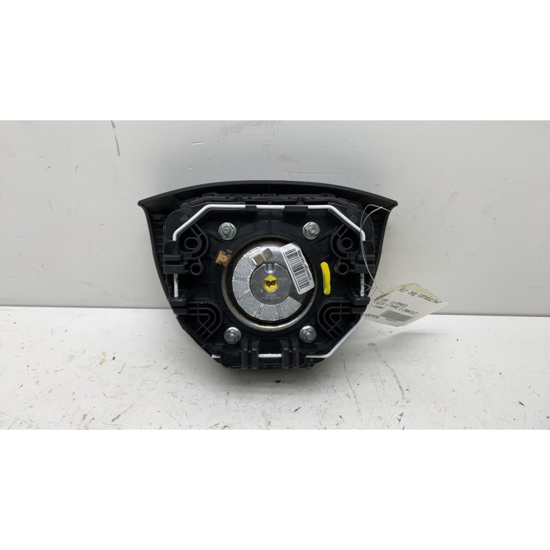Air bag conducteur FORD FOCUS 2 Photo n°3