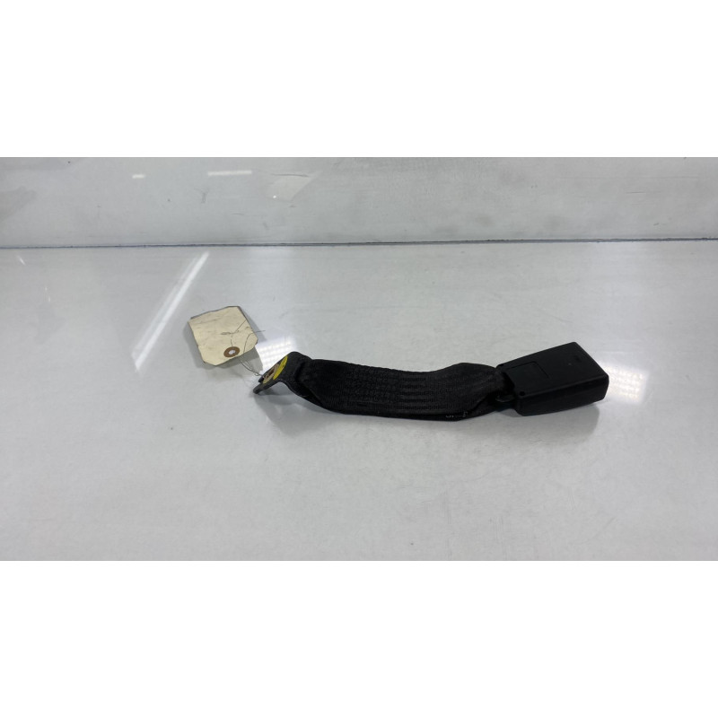 Attache ceinture arriere droit FORD FOCUS 2 Photo n°2