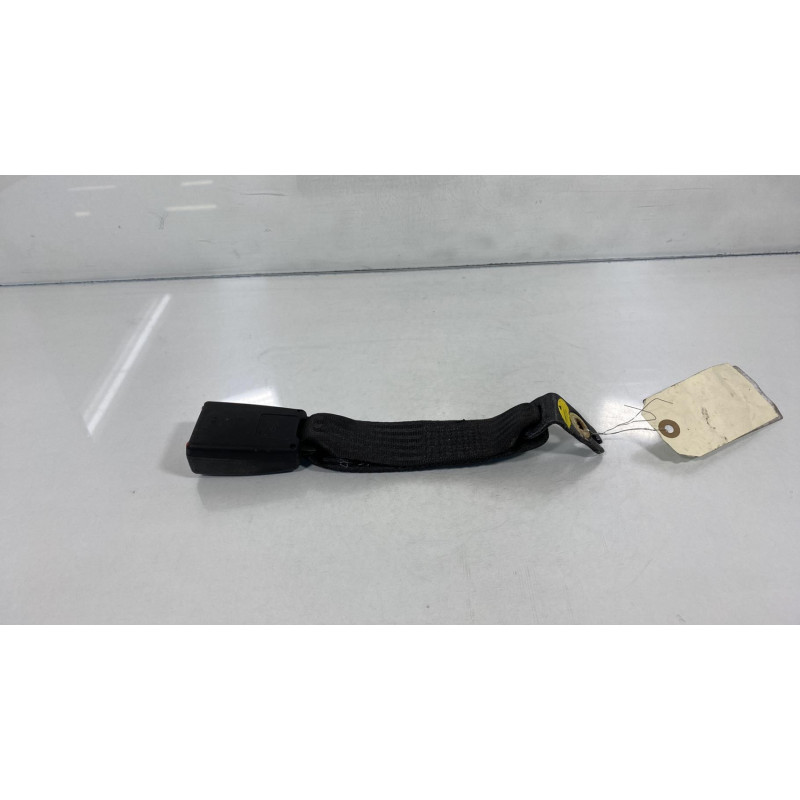 Attache ceinture arriere droit FORD FOCUS 2 Photo n°3