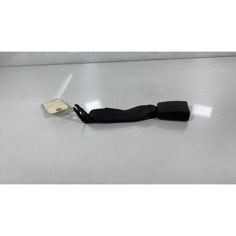 Attache ceinture arriere gauche FORD FOCUS 2 Photo n°3