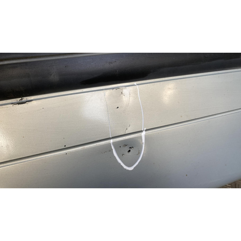 Pare choc arriere RENAULT CLIO 2 Photo n°5