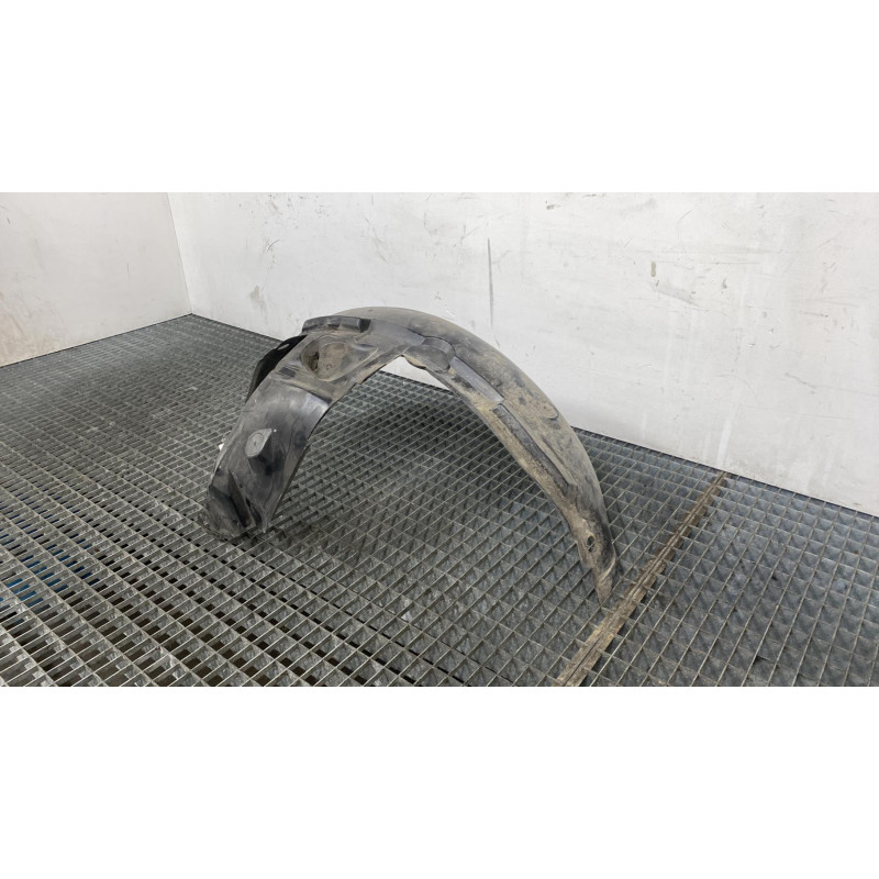 Pare boue avant gauche RENAULT CLIO 2 Photo n°4