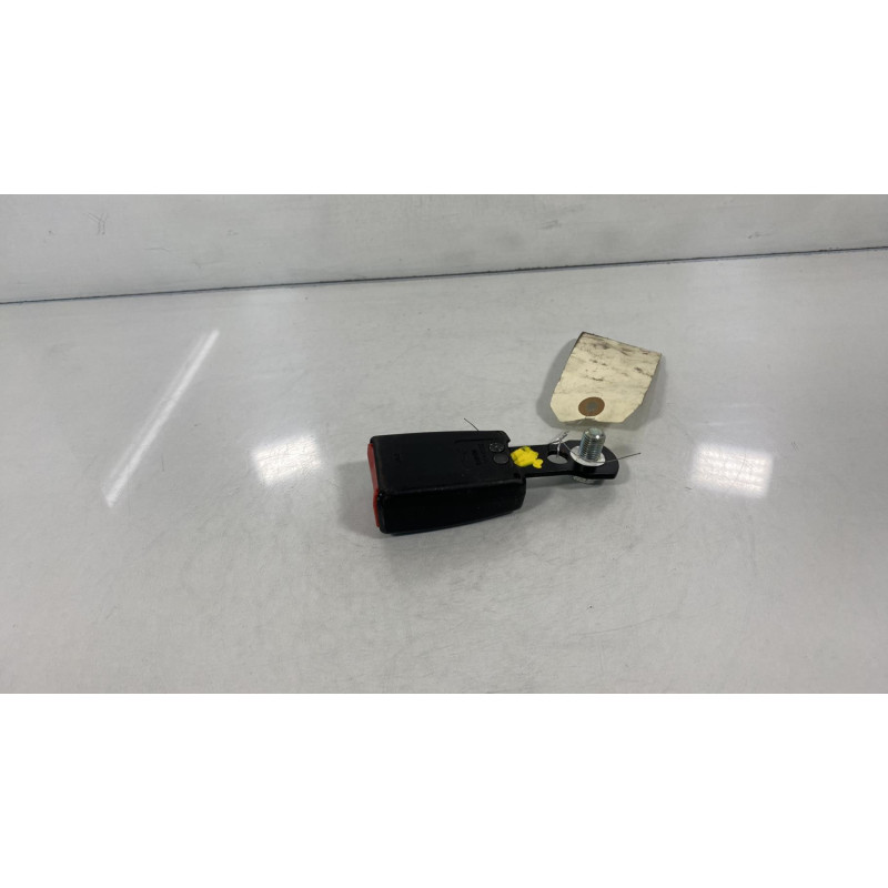 Attache ceinture avant gauche FIAT MULTIPLA Photo n°3