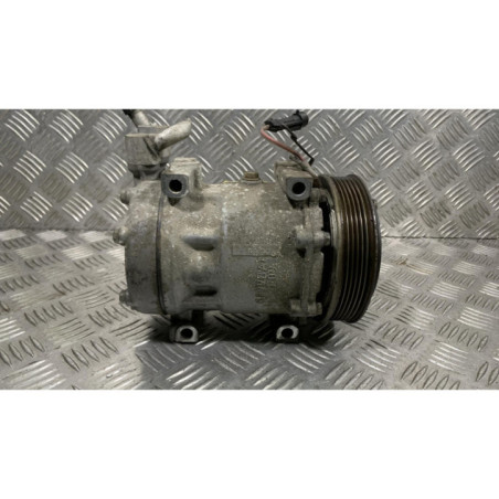Compresseur clim FIAT MULTIPLA Photo n°1