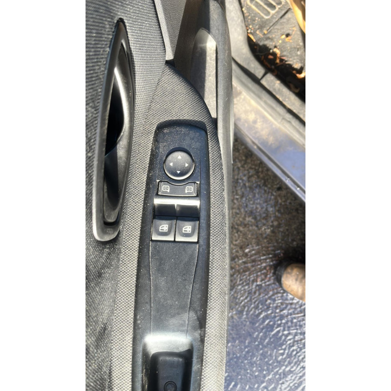 Moteur essuie glace arriere RENAULT SCENIC 3 Photo n°12