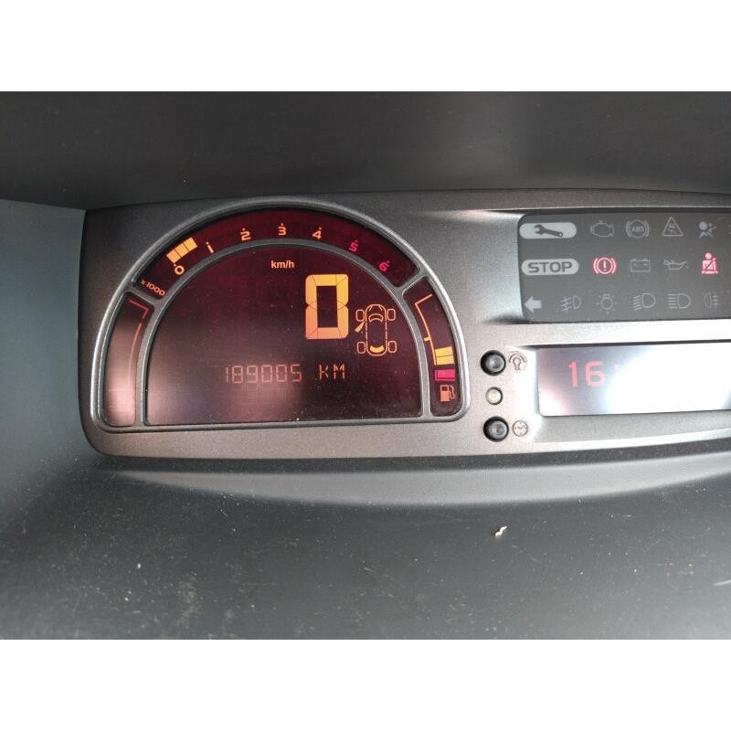 Capot RENAULT GRAND MODUS Photo n°8