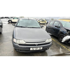 Vitre avant droit RENAULT SAFRANE