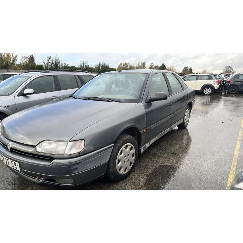 Vitre avant droit RENAULT SAFRANE Photo n°6