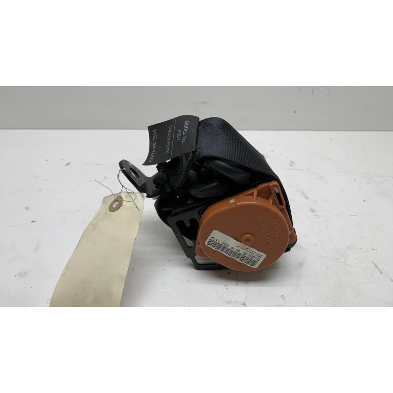 Ceinture arriere gauche OPEL AGILA B Photo n°1