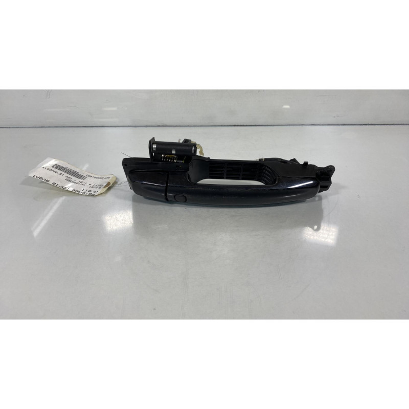 Poignee porte avant droit SUZUKI SWIFT 4 Photo n°2