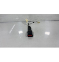 Attache ceinture avant droit SUZUKI SWIFT 4