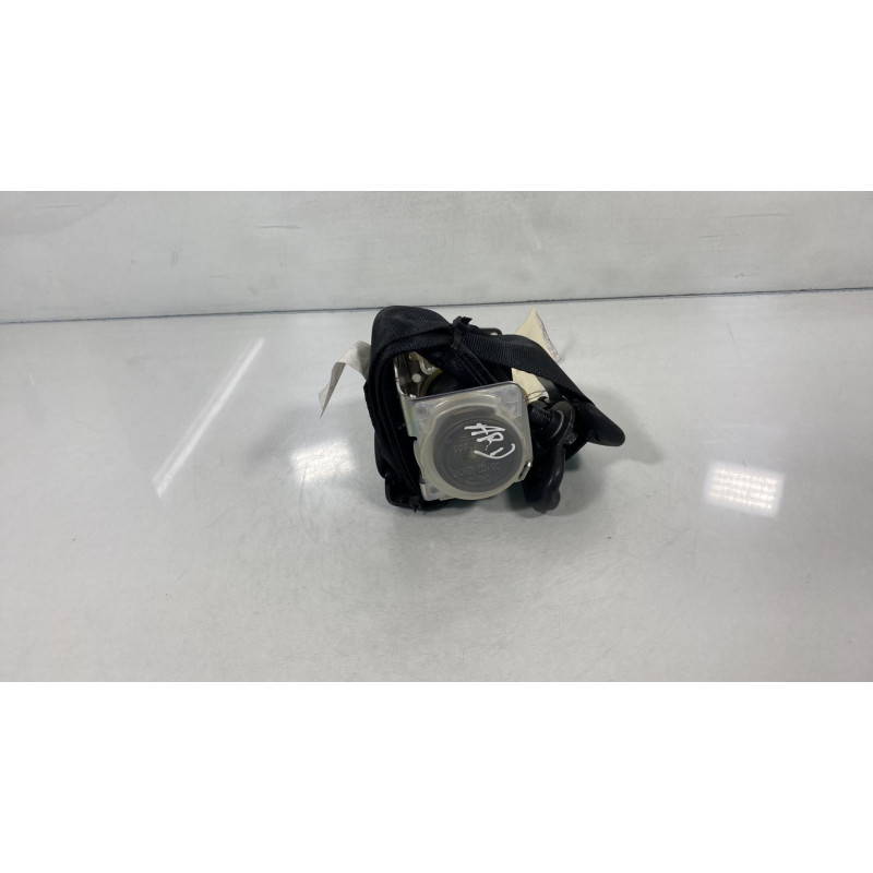 Ceinture arriere droit SUZUKI SWIFT 4 Photo n°3