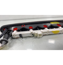 Feu arriere stop central SUZUKI SWIFT 4
