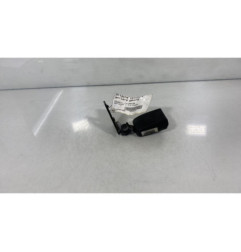Attache ceinture arriere gauche PEUGEOT 207 Photo n°1