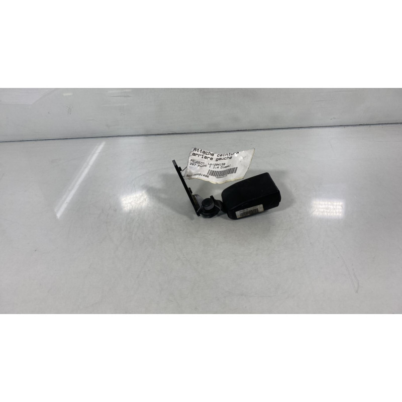 Attache ceinture arriere gauche PEUGEOT 207 Photo n°1