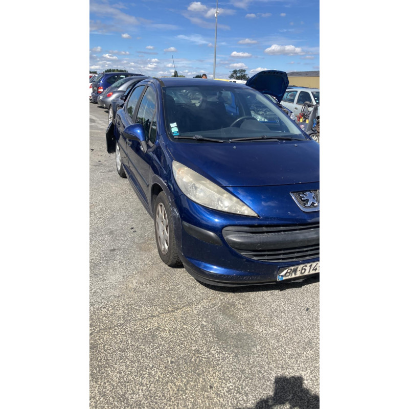 Attache ceinture arriere gauche PEUGEOT 207 Photo n°10