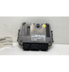 Calculateur moteur PEUGEOT 207