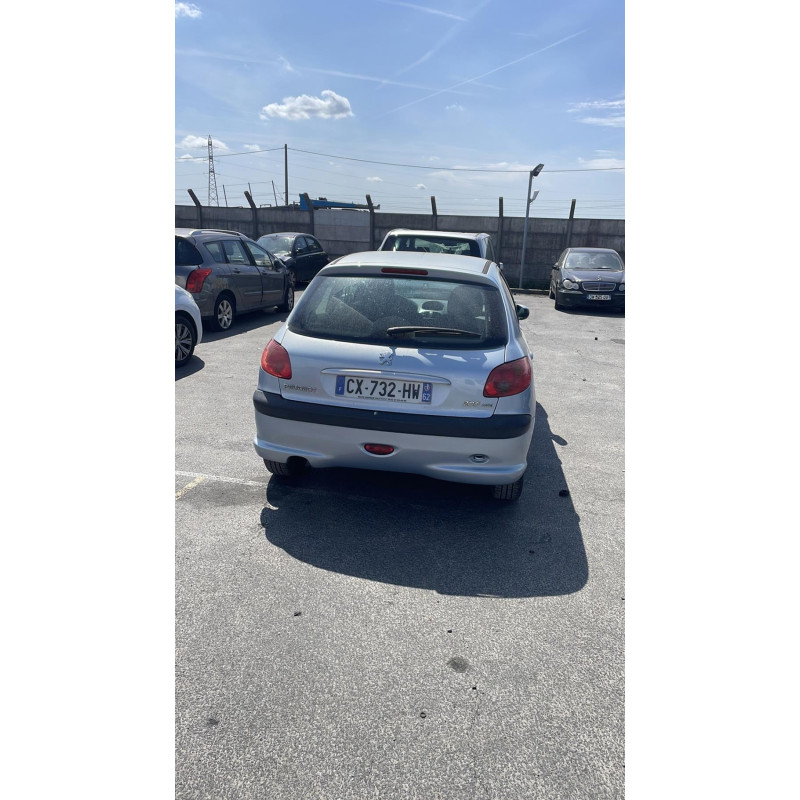 Pretensionneur de ceinture avant gauche PEUGEOT 206 Photo n°5