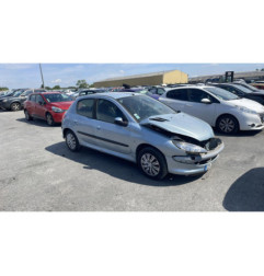 Pretensionneur de ceinture avant gauche PEUGEOT 206