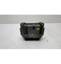 Calculateur moteur RENAULT GRAND SCENIC 2