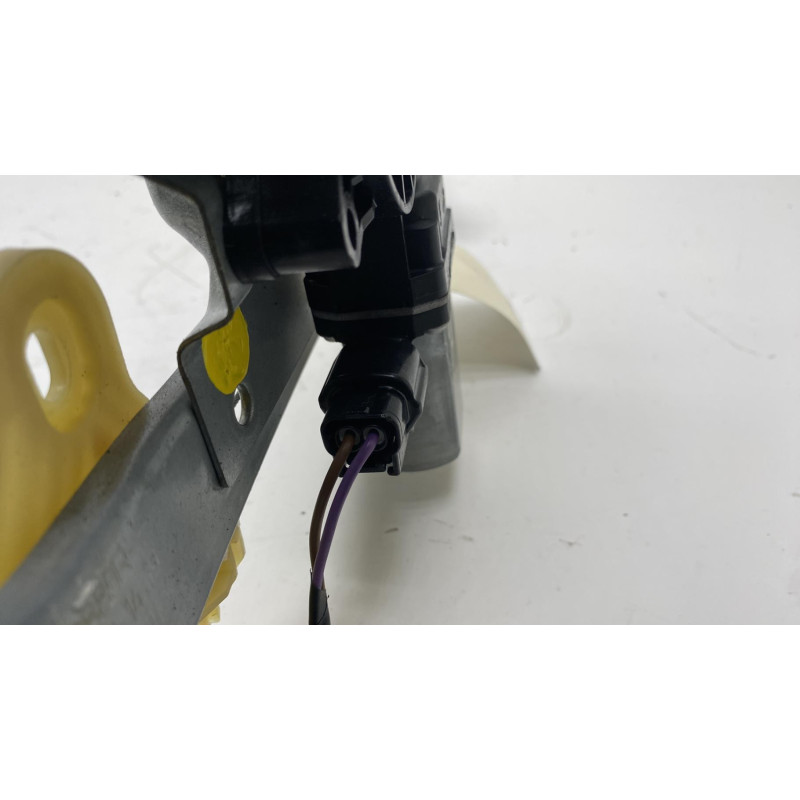 Leve vitre electrique arriere droit RENAULT CLIO 4 Photo n°3