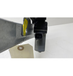 Leve vitre electrique avant droit RENAULT CLIO 4 Photo n°1
