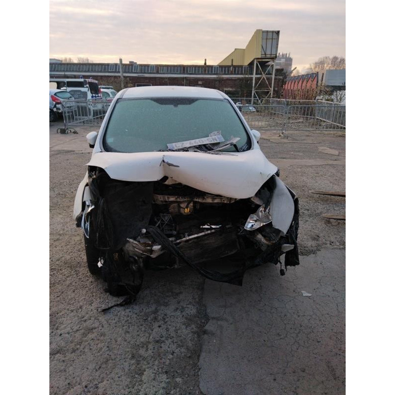 Vitre arriere gauche FORD C-MAX 2 Photo n°2