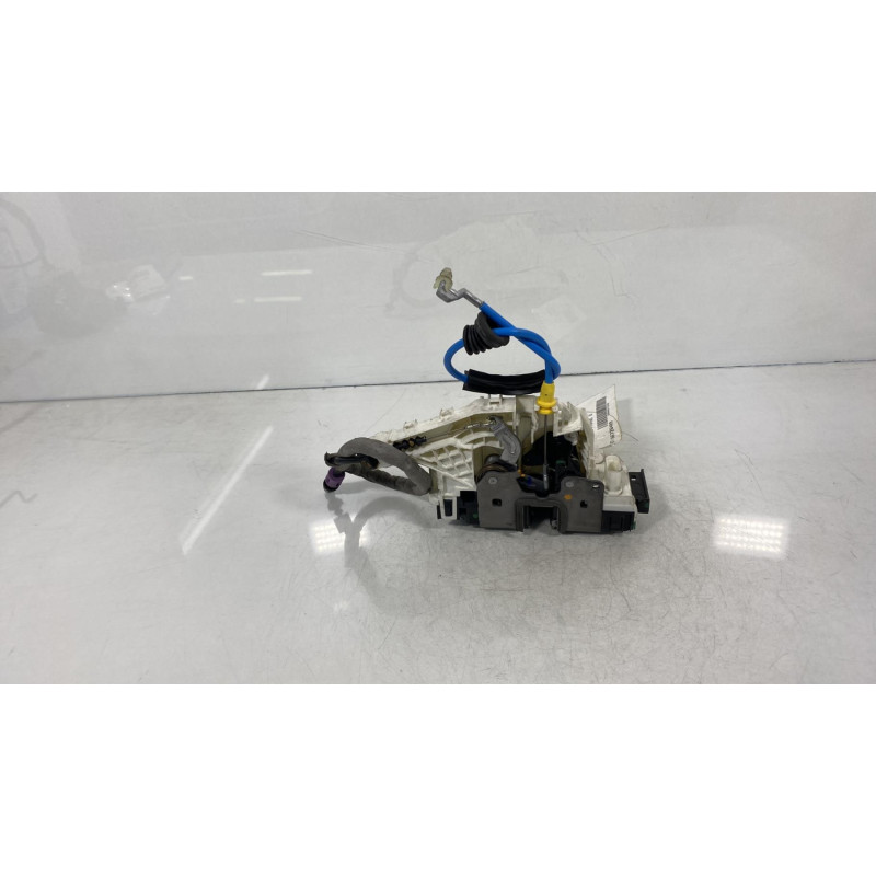 Serrure avant droit MERCEDES CLASSE E 212 Photo n°3