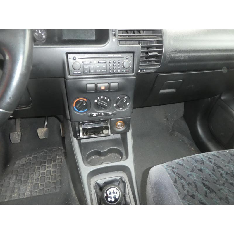Eclairage de plaque OPEL ZAFIRA A Photo n°9