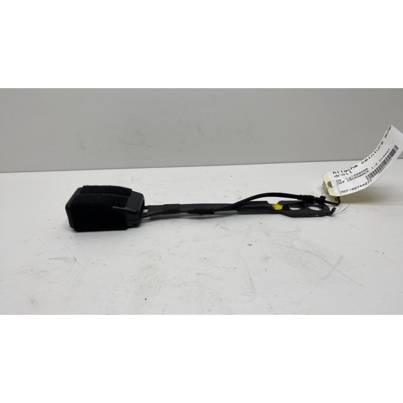 Attache ceinture avant droit DS DS7 CROSSBACK Photo n°1