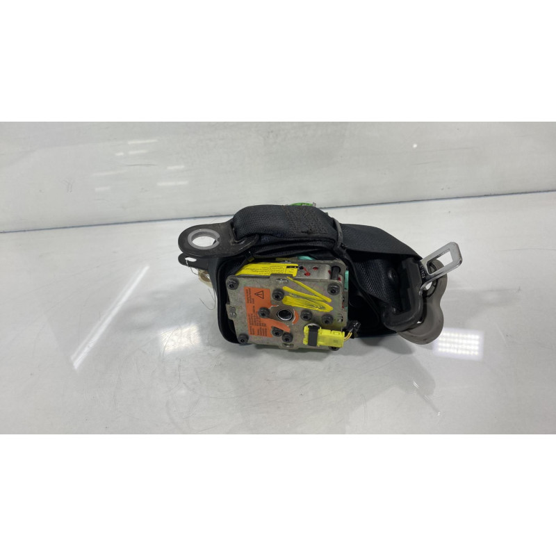 Pretensionneur de ceinture avant gauche TOYOTA YARIS 2 Photo n°3