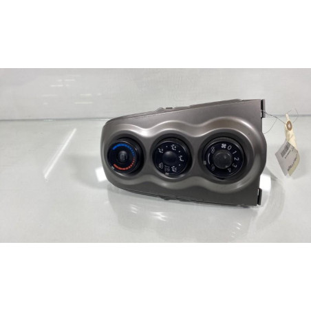 Commande chauffage TOYOTA YARIS 2