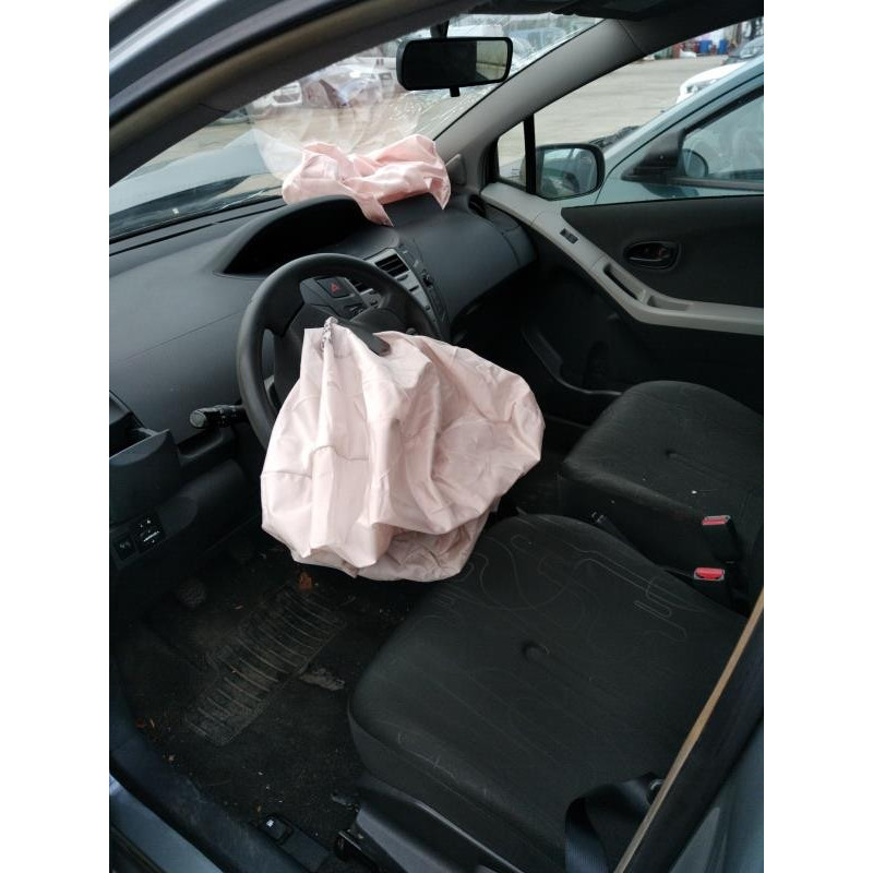 Compteur TOYOTA YARIS 2 Photo n°10
