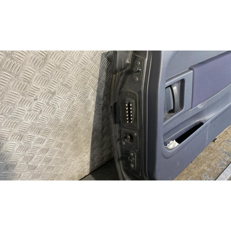 Porte avant droit PEUGEOT 1007 Photo n°2