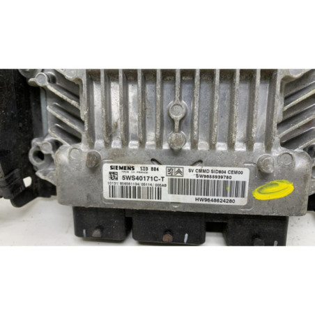 Calculateur moteur PEUGEOT 1007 Photo n°1