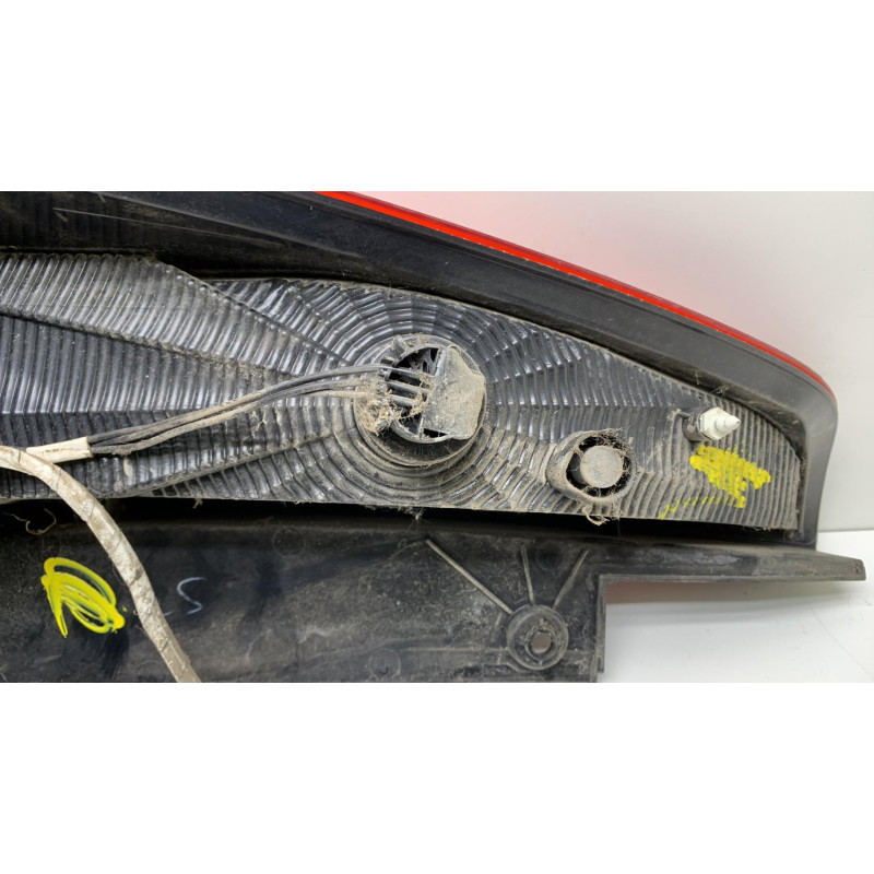 Feu arriere principal droit (feux) OPEL AGILA B Photo n°4