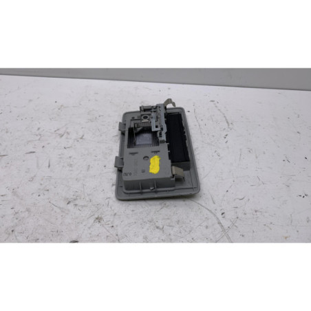 Eclairage de plafonnier OPEL AGILA B Photo n°1