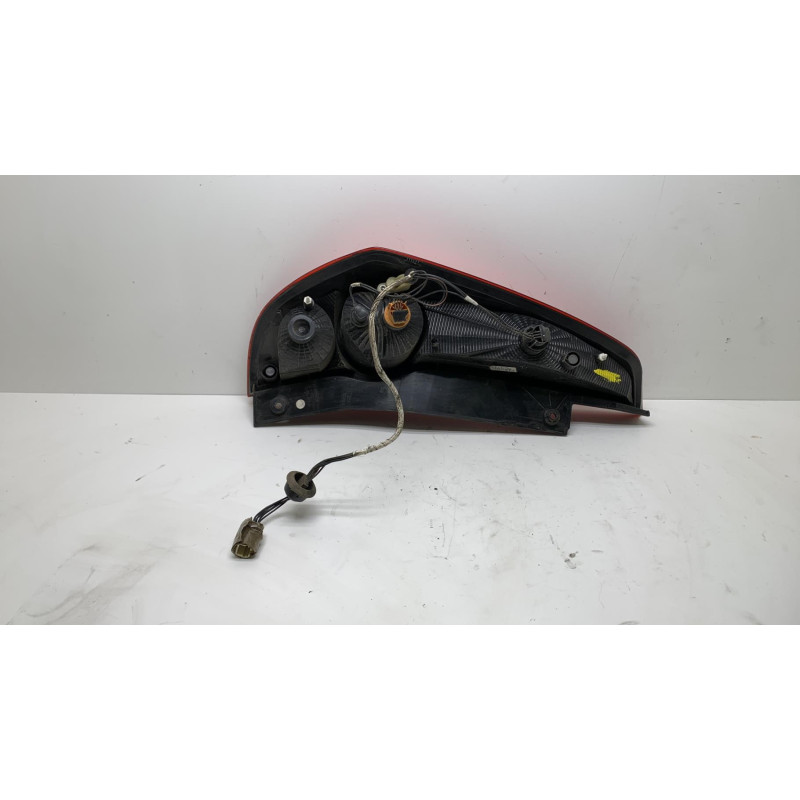 Feu arriere principal droit (feux) OPEL AGILA B Photo n°6