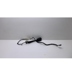 Attache ceinture avant droit TOYOTA VERSO Photo n°1