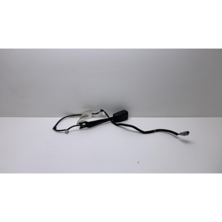 Attache ceinture avant droit TOYOTA VERSO Photo n°1